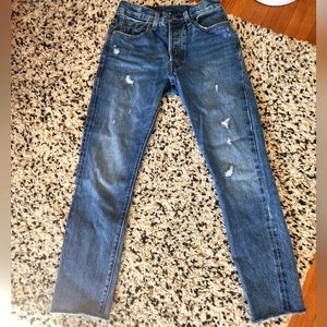 Levis 501s Skinny Before Dawn Frayed Hem 26 x 28 $150